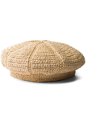 Prada logo-appliqué raffia beret - Neutrals