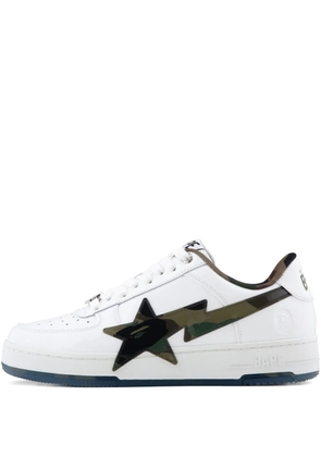 A BATHING APE® star-appliqué sneakers - White
