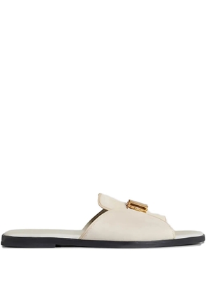 Agnona buckle suede sandals - Neutrals