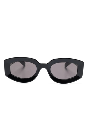 Gucci Eyewear logo-embossed sunglasses - Black