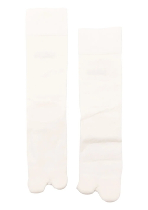 PACE Tabi logo-jacquard socks - White