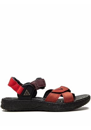 Nike ACG Air Deschutz 'Redstone' sandals