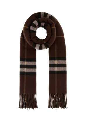 Burberry checked-pattern fringed-hem scarf - Brown