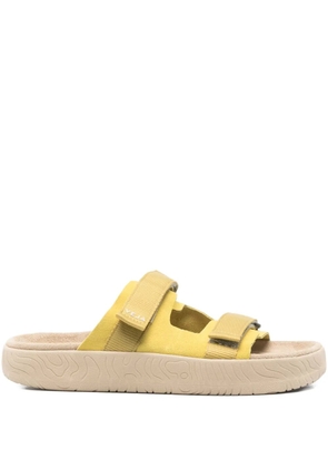 VEJA Arpoador double-strap suede sandals - Yellow