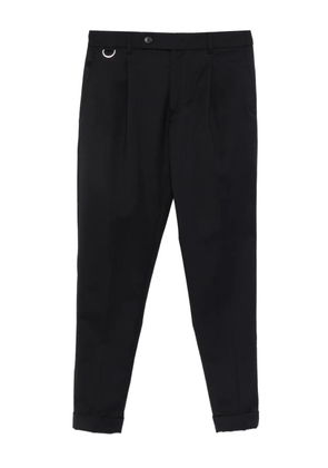 Low Brand D-ring pleated trousers - Black