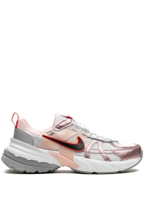 Nike V2K Run 'Legend pink' sneakers - White