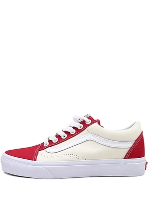 Vans Old Skool 'Classic White/Chili Pepper' sneakers