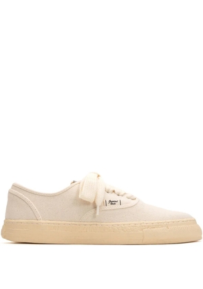 General Scale. Kiefer canvas sneakers - Neutrals