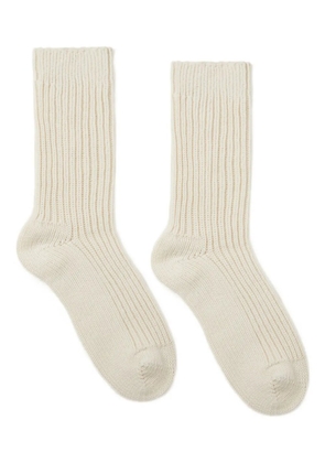 Alanui ribbed cashmere socks - White