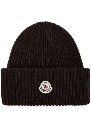 Moncler logo patch beanie - Brown