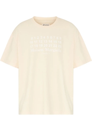 Maison Margiela logo-print T-shirt - Neutrals