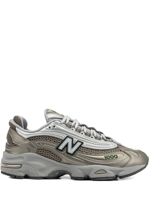New Balance 1000 'Arid Stone' sneakers - Gold