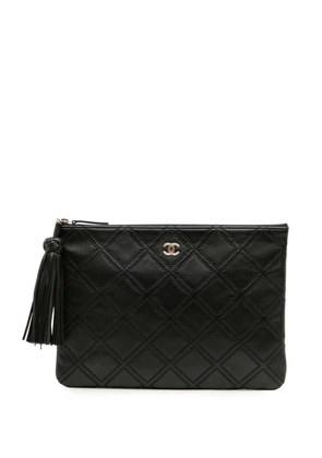 CHANEL Pre-Owned 2017-2018 Medium Quilted Lambskin Double Stitch Tassel O Case clutch bag - Black