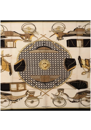 Hermès Pre-Owned 20th Century Les Voitures a Transformation Silk Scarf 90 scarves - White