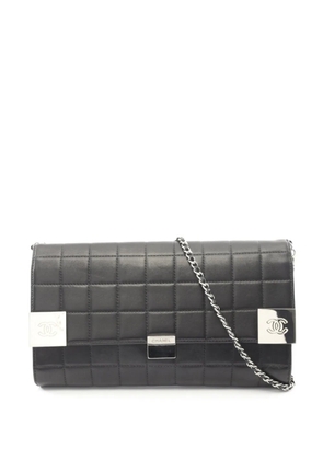 CHANEL Pre-Owned 2000-2002 CC Lambskin Chocolate Bar Wallet on Chain crossbody bag - Black