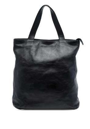 CHANEL Pre-Owned 2000-2002 CC Embossed Leather tote bag - Black
