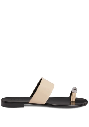 Giuseppe Zanotti Norbert leather toe-loop sandals - Neutrals