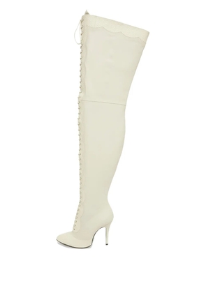 Gucci Pre-Owned snakeskin-embossed leather boots - White