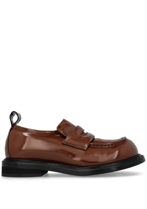 Moschino patent-leather loafers - Brown