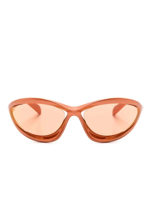 Prada Eyewear PRA23S cat-eye sunglasses - Orange