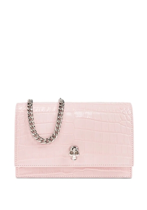 Alexander McQueen small Skull crocodile-embossed shoulder bag - Pink