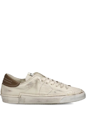 Philippe Model Paris distressed leather low-top sneakers - Neutrals