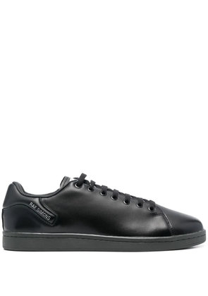 Raf Simons round-toe low-top sneakers - Black