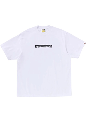 A BATHING APE® logo-print T-shirt - White
