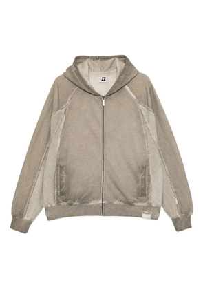 izzue logo-embroidered hoodie - Neutrals