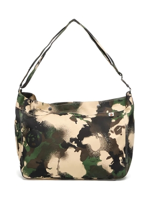 A BATHING APE® map camo shoulder bag - Green