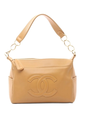 CHANEL Pre-Owned 2003-2004 Coco-mark shoulder bag - Neutrals