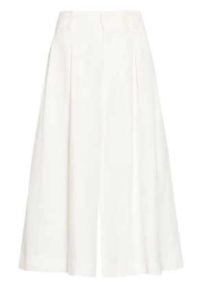 P.A.R.O.S.H. pleated below-knee shorts - White