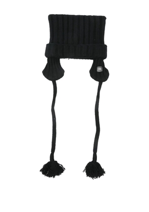Juun.J tassel-detail beanie - Black