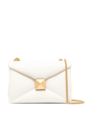 Valentino Garavani Rockstud-detail shoulder bag - Neutrals