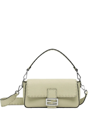FENDI medium Baguette Selleria shoulder bag - Green