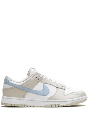 Nike Dunk Low 'Light Bone/Armory Blue' sneakers - White