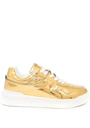 Valentino Garavani One Stud mirror-finish sneakers - Gold