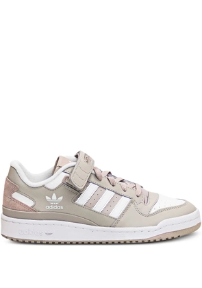 adidas forum low stripes trainers - Grey
