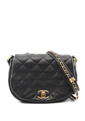 CHANEL Pre-Owned 2021 Matelassé shoulder bag - Black