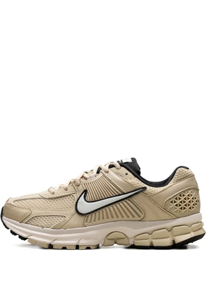 Nike Air Zoom Vomero 5 sneakers - Gold