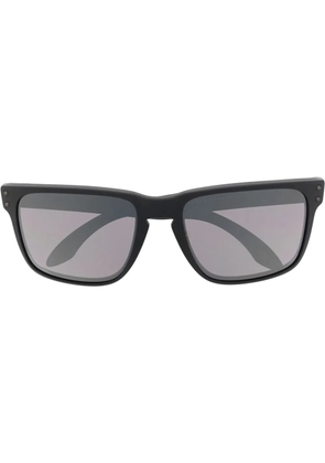 Oakley wayfarer-frame sunglasses - Black