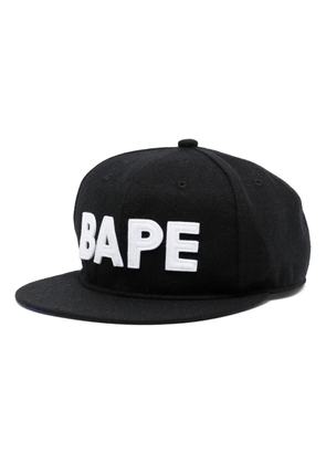 A BATHING APE® logo-appliqué flat-peak cap - Black