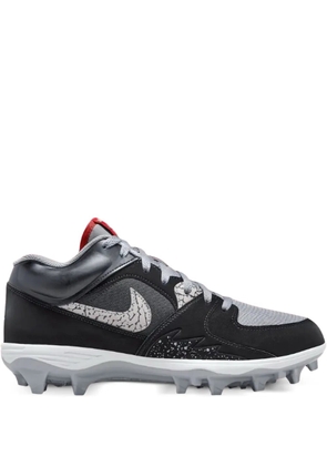 Jordan Stadium 90 Low 'Black/Cement' cleats
