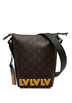 Louis Vuitton Pre-Owned 2021-2023 pre-owned Cruiser crossbody bag - Brown