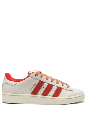 adidas Campus logo-print sneakers - White
