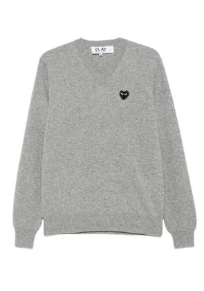 Comme Des Garçons Play heart-embellished v-neck sweater - Grey