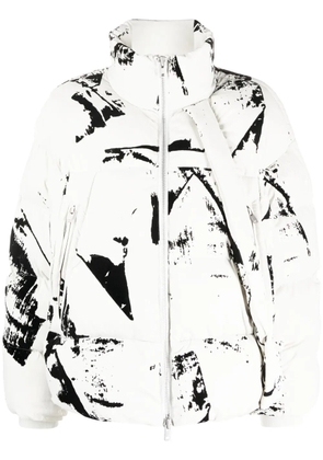 Y-3 paint splatter-print puffer jacket - Neutrals