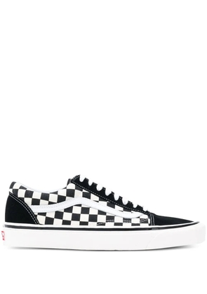 Vans black and white old skool 36 dx leather and canvas sneakers