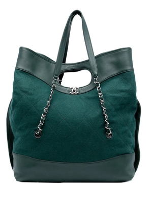 CHANEL Pre-Owned 2018-2019 Extra Large Stitched Wool and Calfskin 31 Shopping Bag satchel - Green