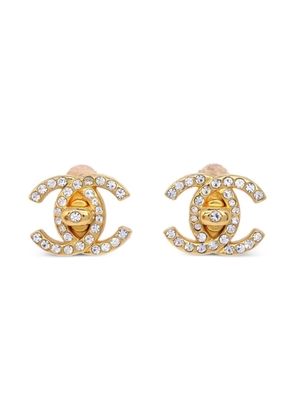 CHANEL Pre-Owned 1996 crystal-embellished earrings - Gold